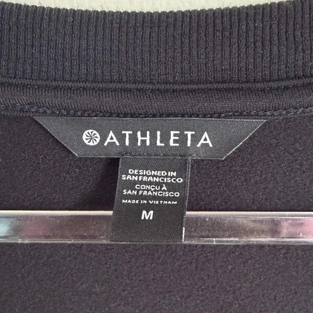 Athleta Recharge Black Wrap Top - Image 6