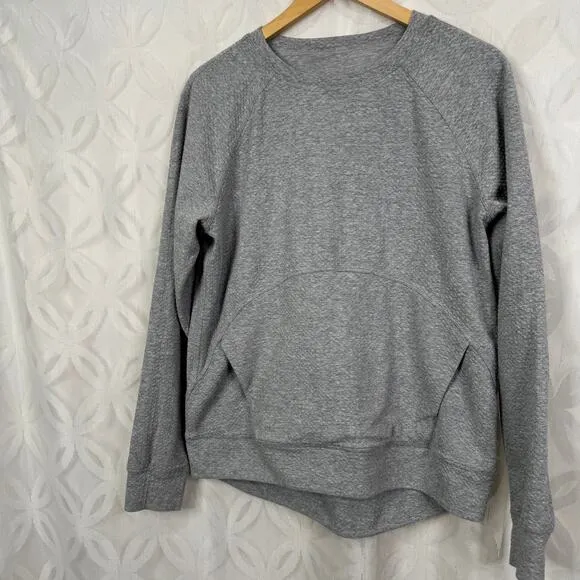 Lululemon Catch A Moment Crew Heathered‎ Core Light Grey Sweater Size 12 - Image 10