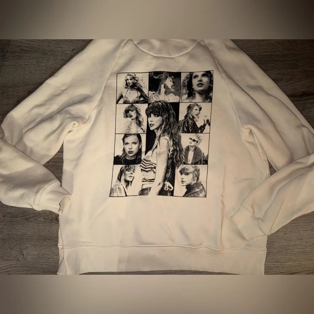 Taylor Swift 2024 The Eras Tour Official Cream Hoodie Sweater M - Image 5