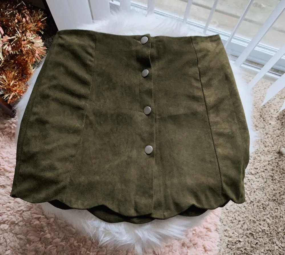 SheIn Green Skirt  - Image 3