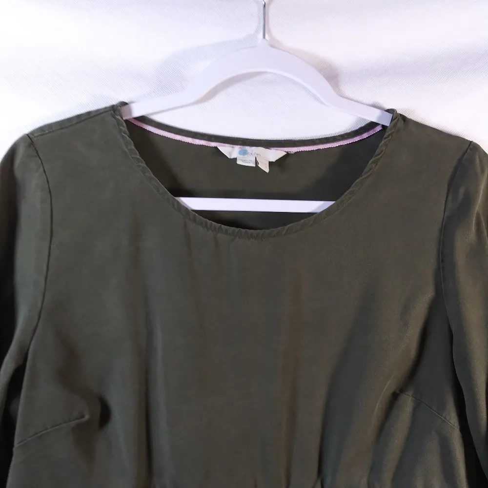 Boden Curved Seam Top TUNIC in Khaki Green W0193 Size 8 - Image 4