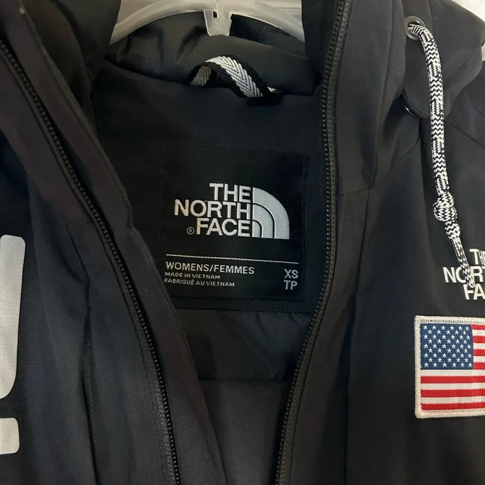 The North Face 2018 USA Winter Olympics Ski Team Vest Women’s XS,  VERY RARE - Image 2