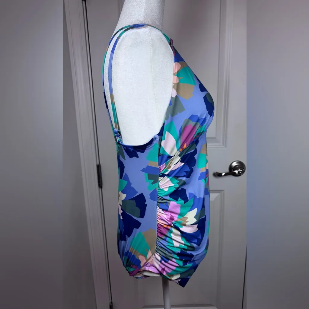 GAP Plunge Floral One-Piece Swimsuit L Ruched Sides Adjustable Straps Resort - Image 3
