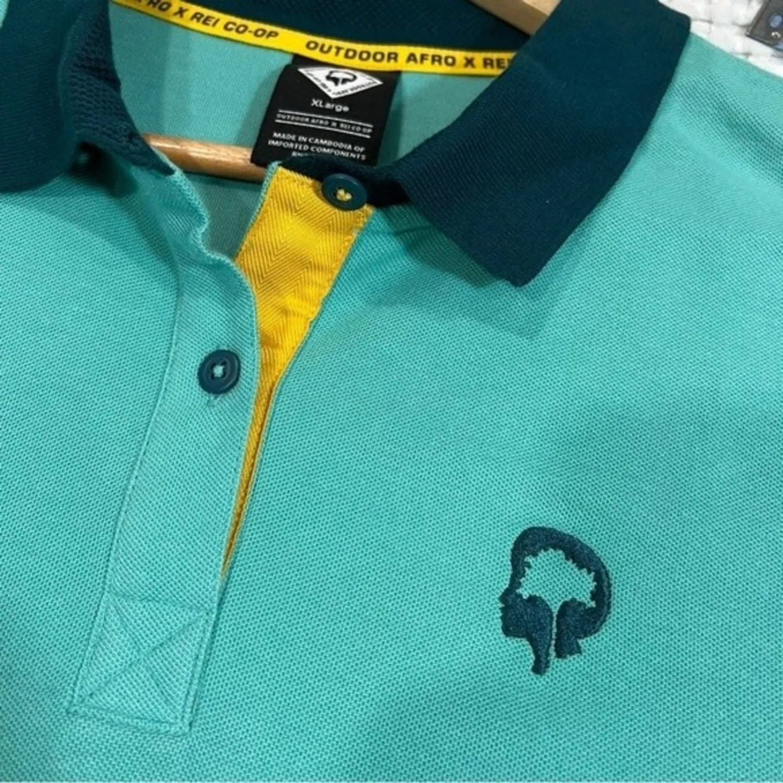 Outdoor Afro X REI Women's XL Boxy Mint Green Crop Polo Top - Image 6