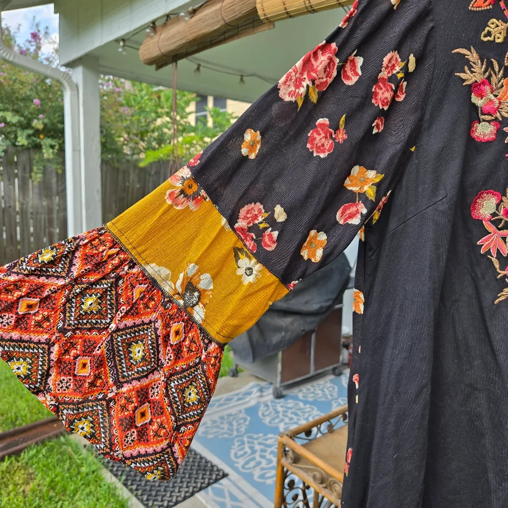 Calessa embroidery TUNIC top 1X Red - Image 3