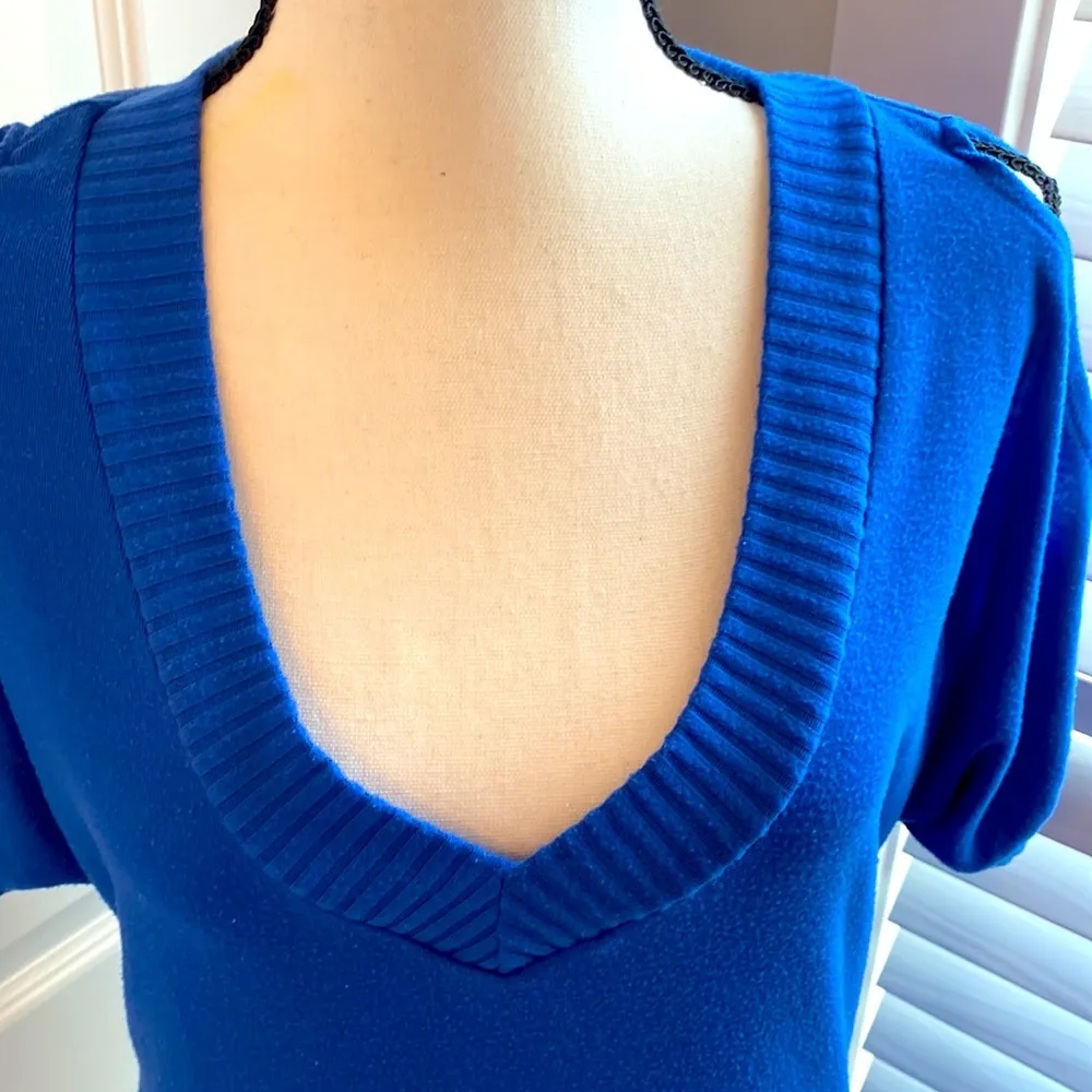 || Blue short sleeve top - Image 2