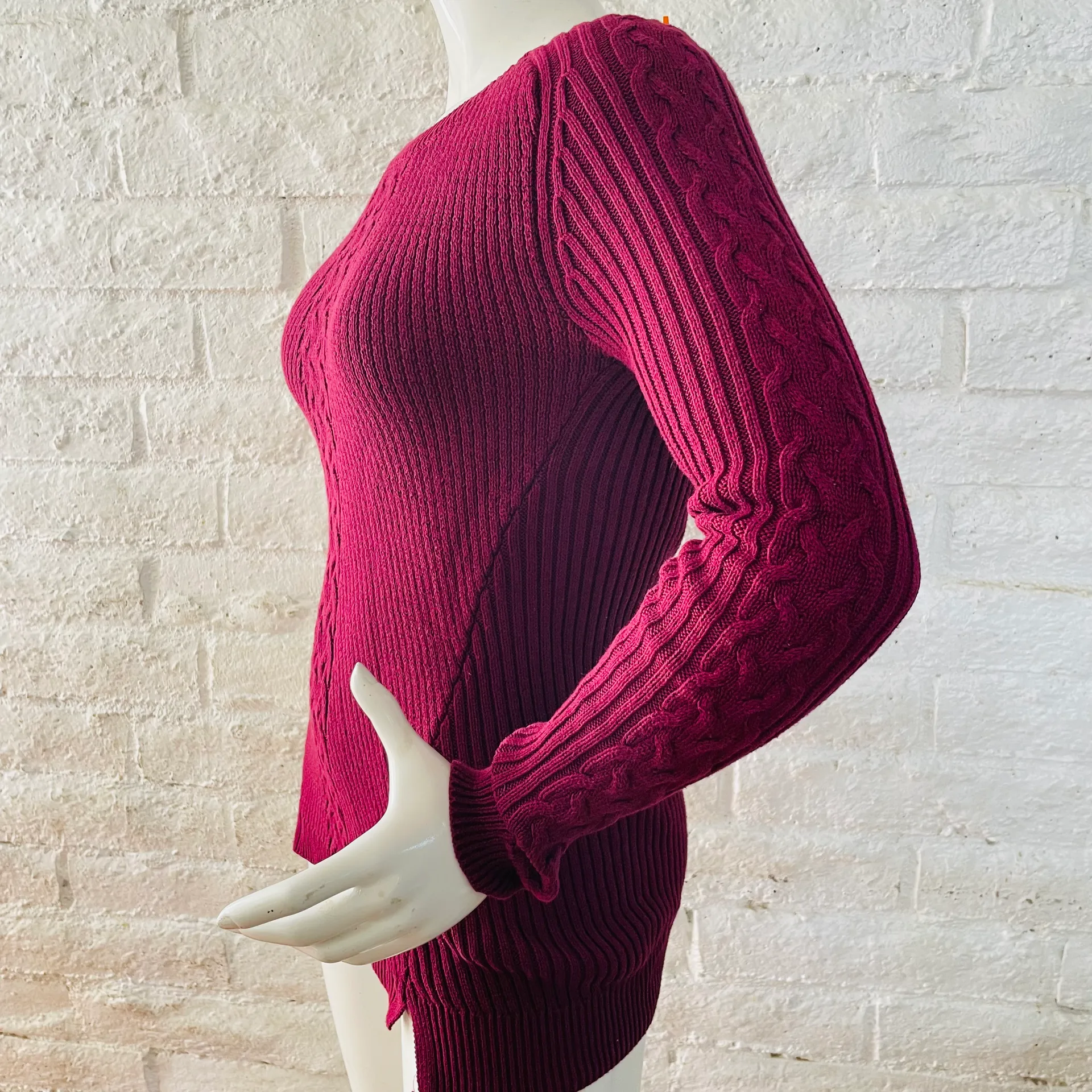 Sweater Size M - Image 6