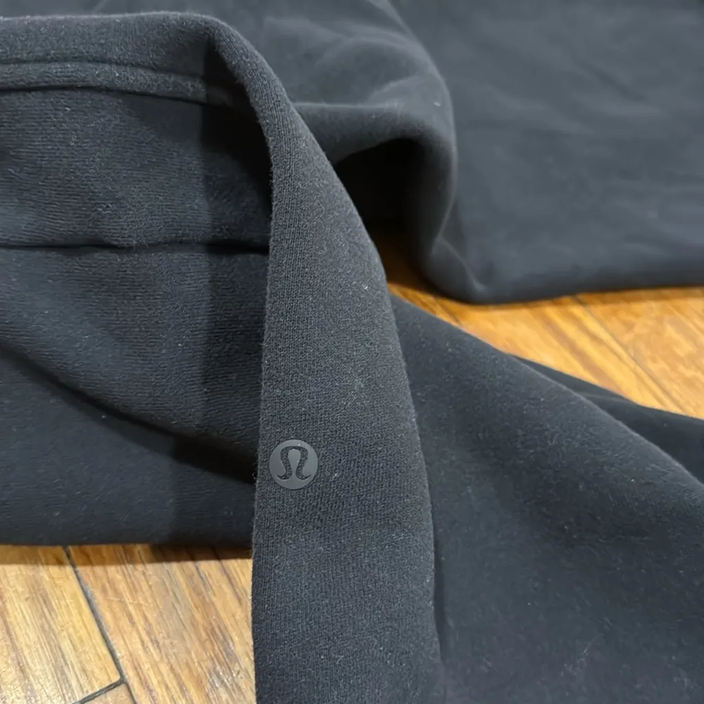 Lululemon Scuba Mid Rise Wide Leg Fleece Pants regular size Small second release - Image 8