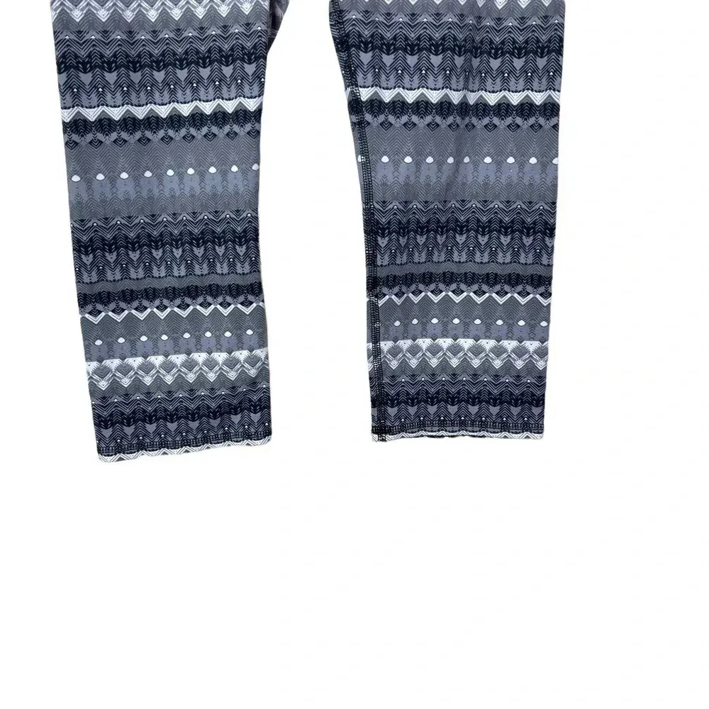 Alo Yoga Cropped Leggings Fair Isle Geometric‎ Print Stretch Gray Size Small - Image 4