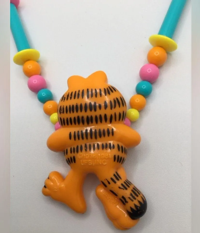 A Very Rare Vintage 1981 Avon Garfield Pastel Choker Necklace Blue - Image 3