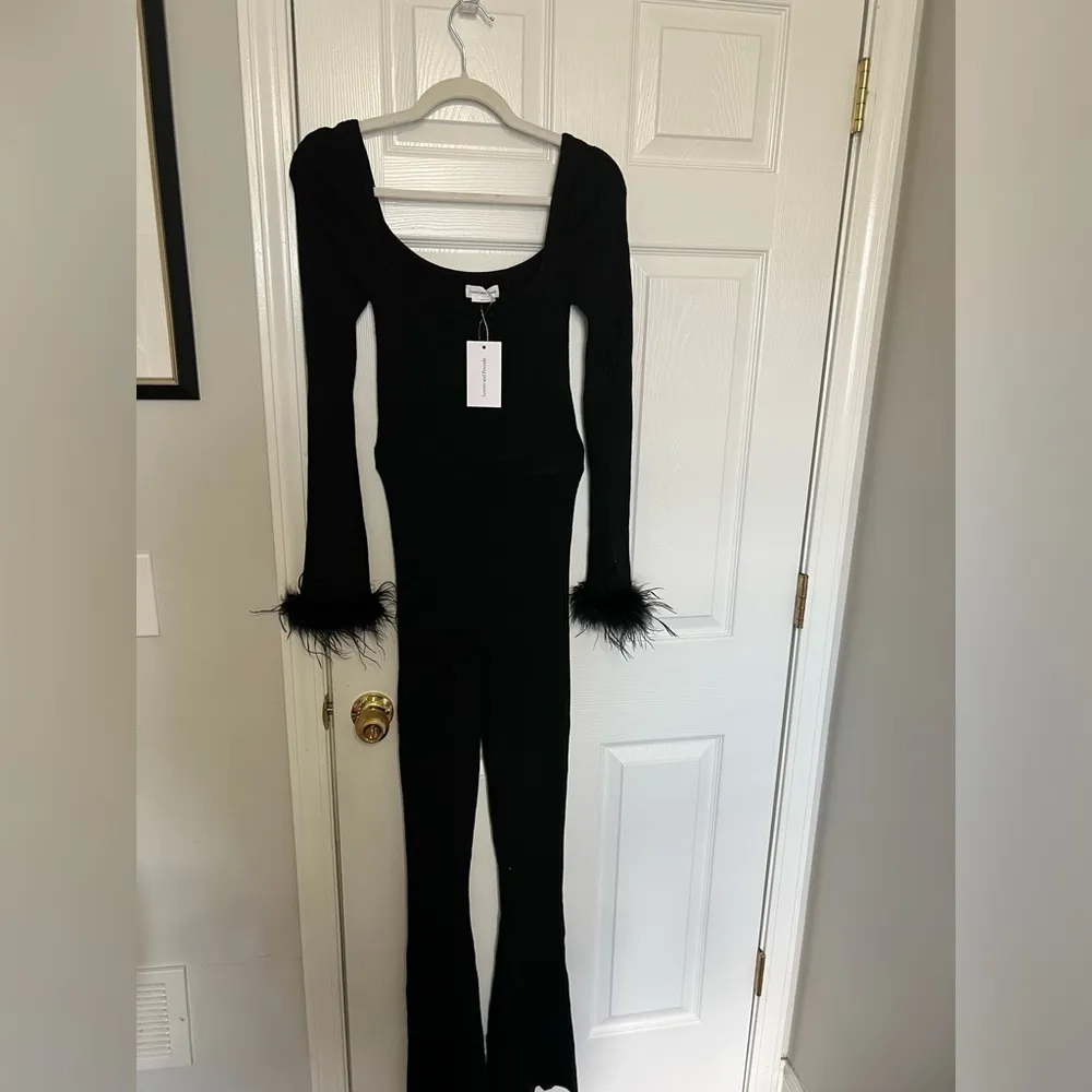NWT Lovers and Friends Evana Feather Jumpsuit in Black - Image 7