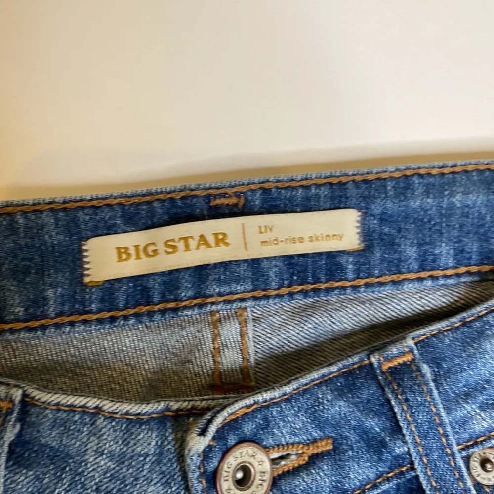 Big Star Women’s Liv Midrise Skinny Medium Blue Wash Denim Jeans EUC Sz 25R - Image 5