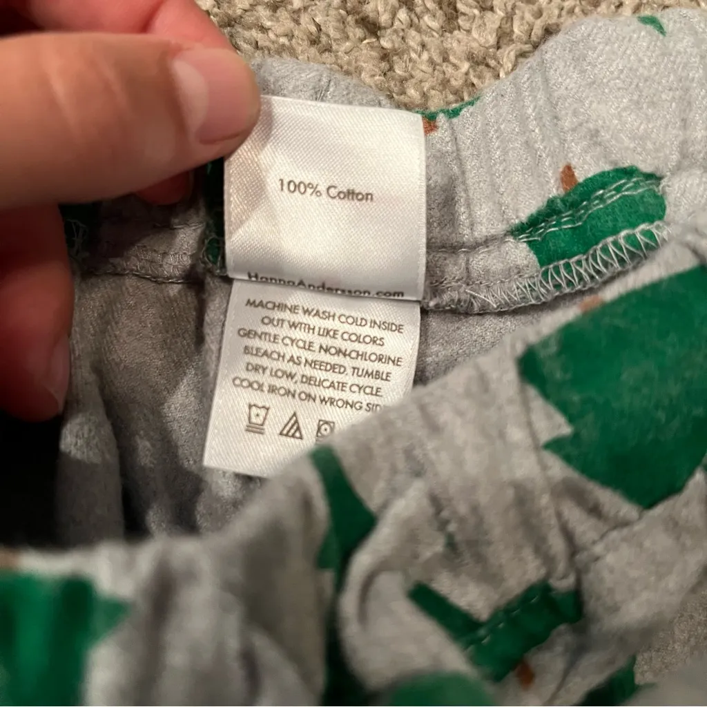 Hanna Andersson 100% Cotton Flannel Grey Christmas Pajama Bottoms Womens Size XS Green - Image 4