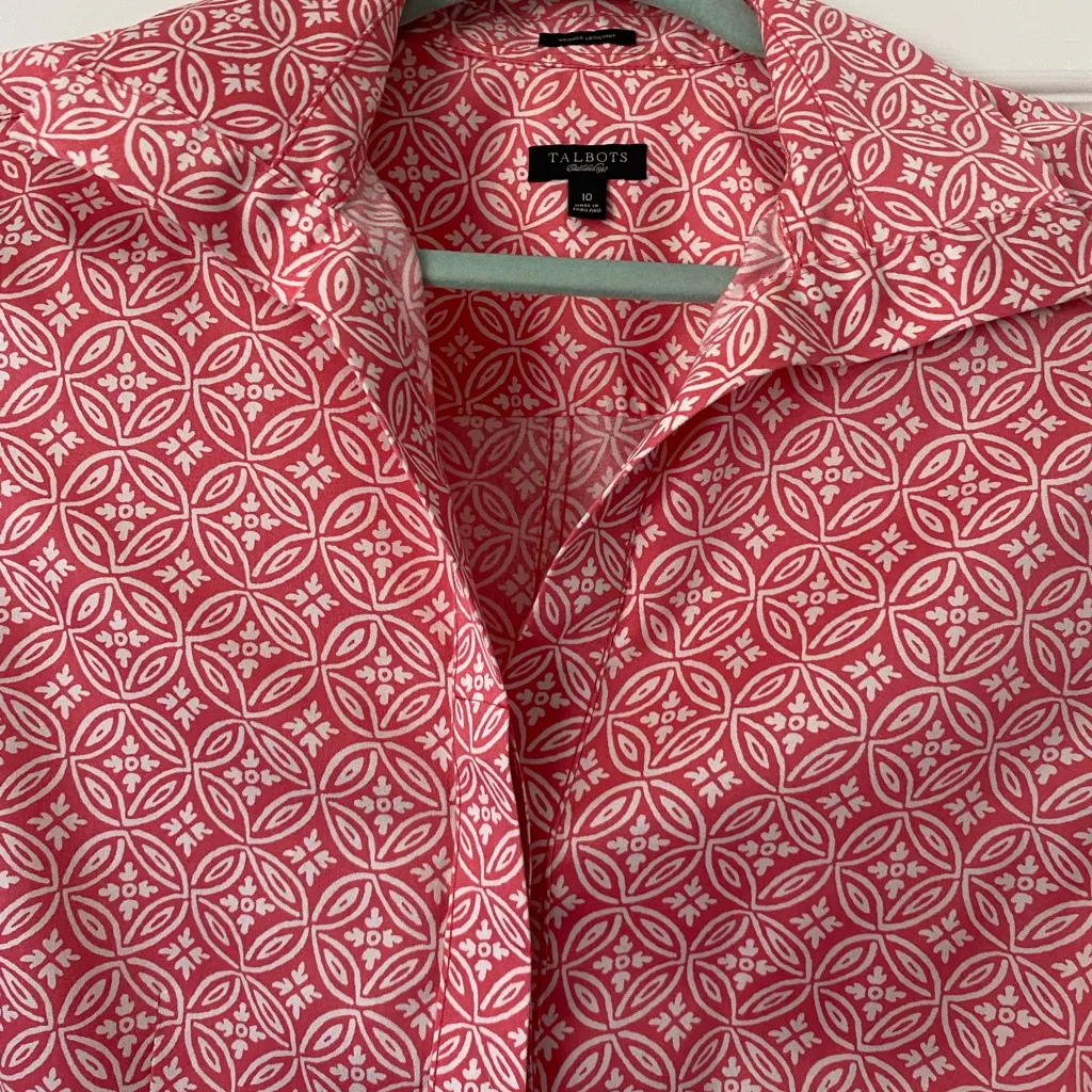 Talbots Women Size 10  100% Cotton Button Down Blouse Geometric Pattern Mod - Image 2