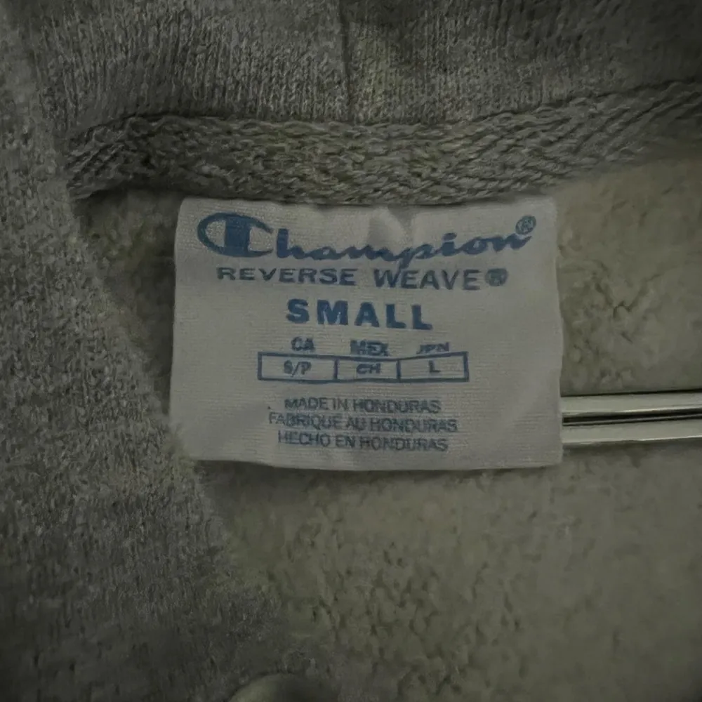 Champion light gray reverse weave hoodie - Image 4