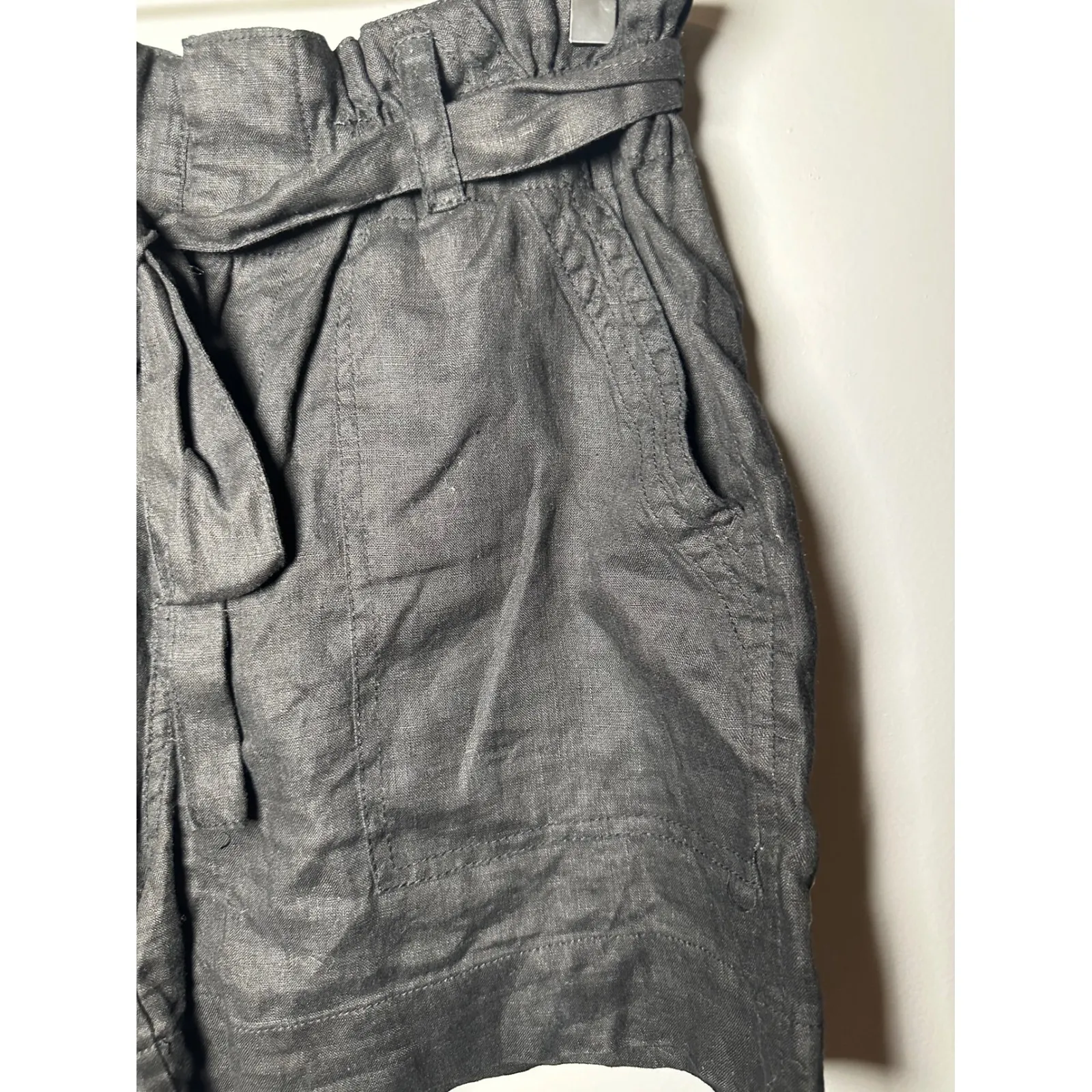 Magaschoni Black Linen Paper Bag Waist Belted Shorts Women's Size‎ S - Image 2