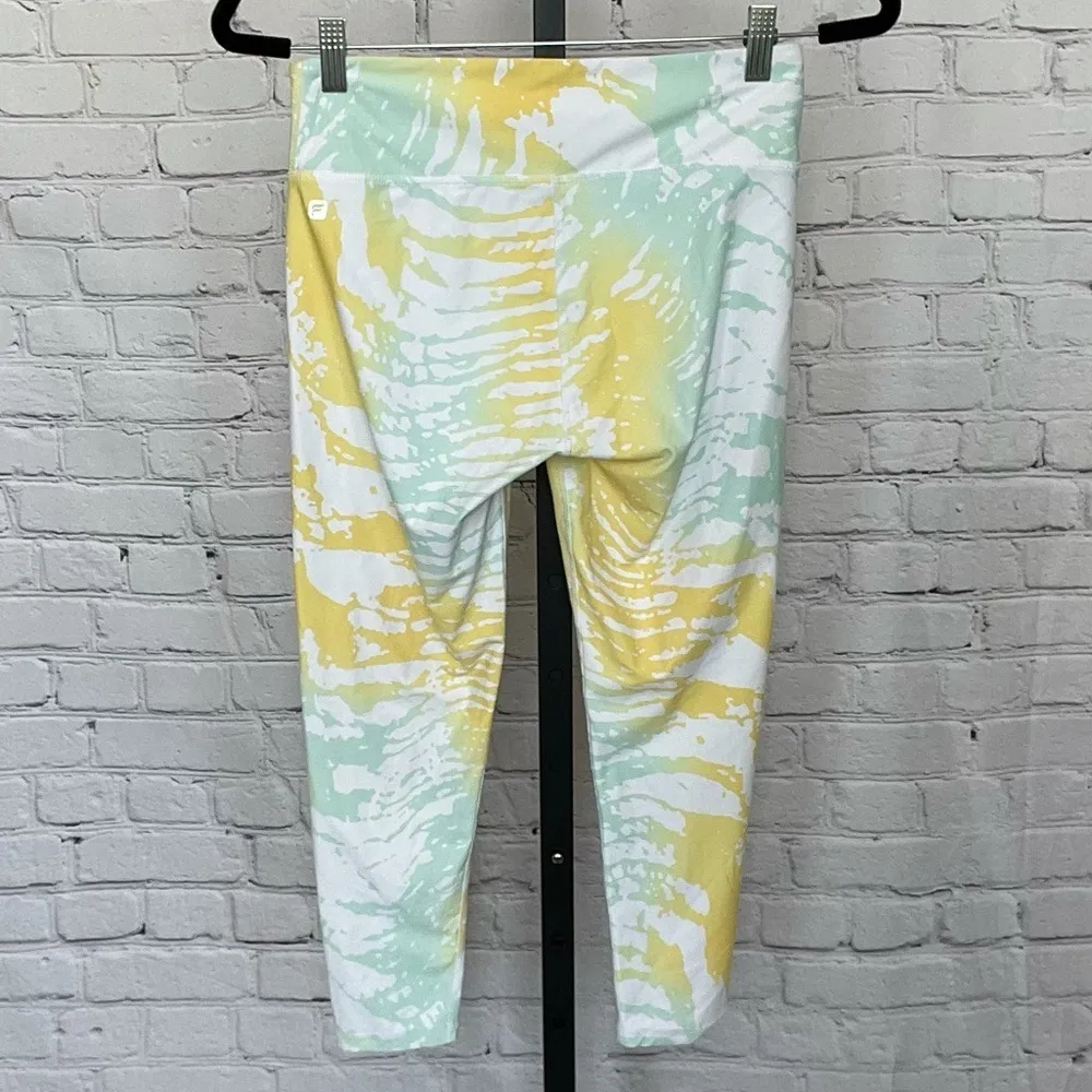 Fabletics  Mid-Rise Printed Powerlite Capri Aura Print - Image 4