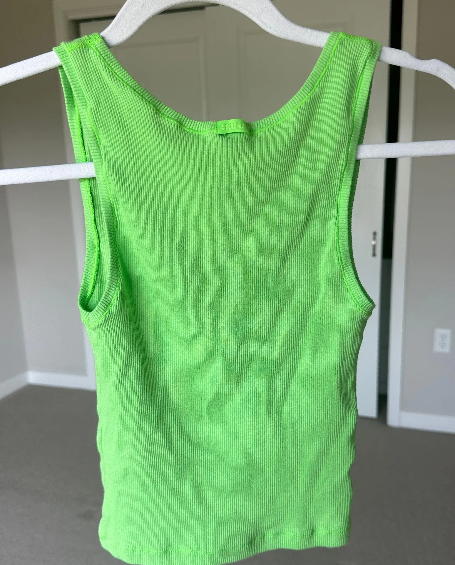 SKIMS Cotton Rib Tank - Image 3