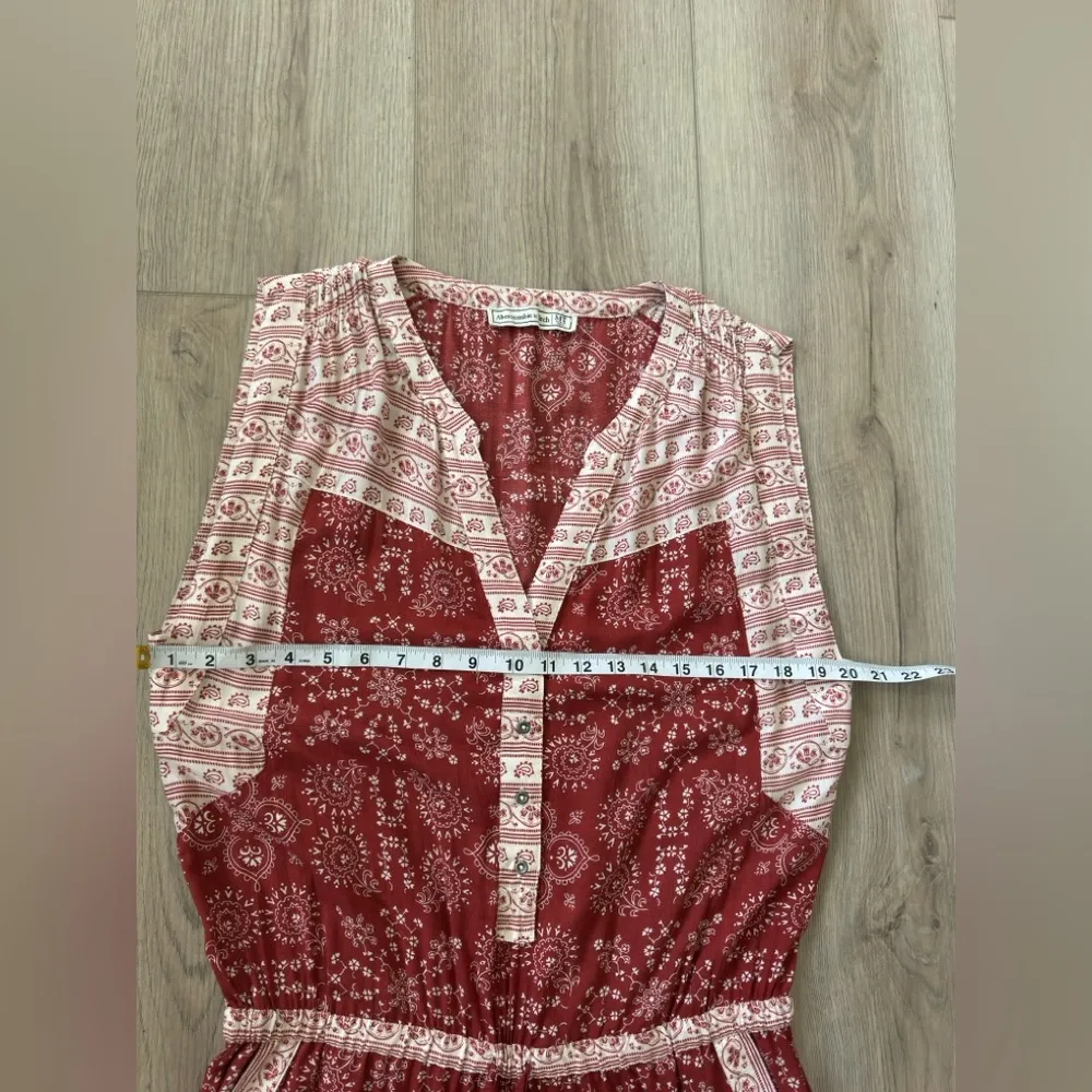 Abercrombie & Fitch Burgundy Patterned Jumpsuit 🤍🧡 - Image 8