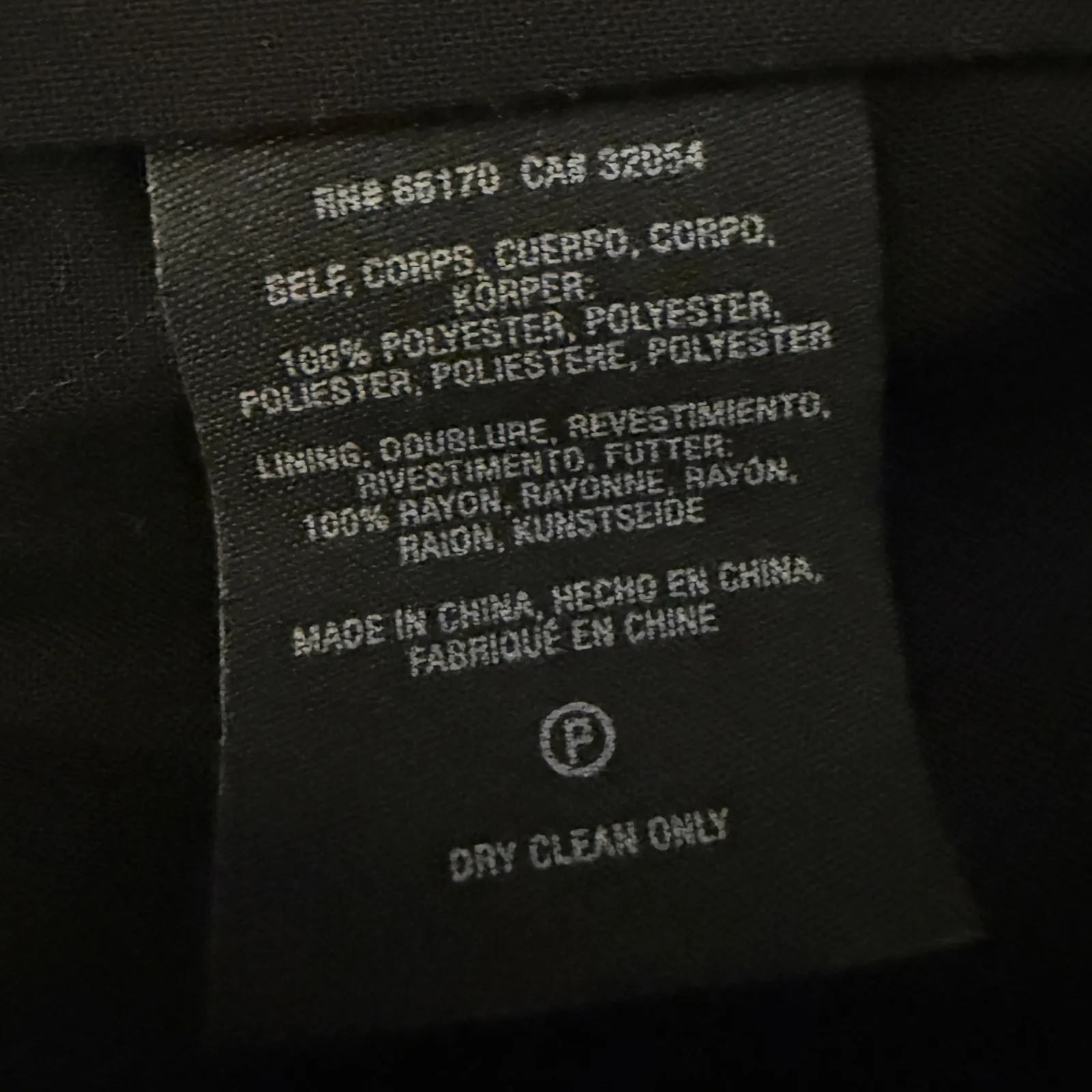 ETT:TWA ANTHROPOLOGIE | Winter Roses Sherpa Coat Black Floral Statement | Large - Image 9