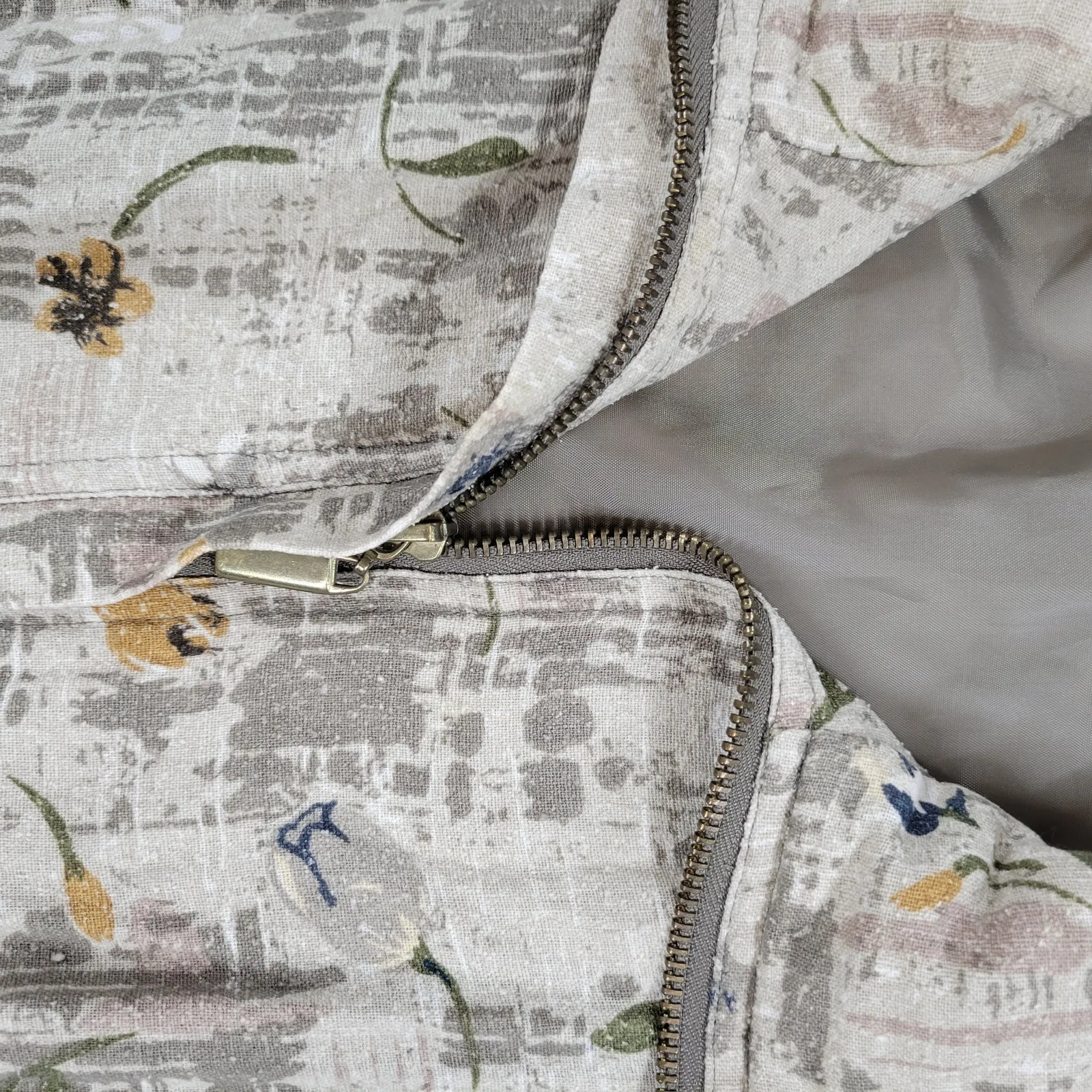 Vtg EVR Silk Bomber Jacket Womens XL Green Floral Tulips Camo Zip Up Streetwear - Image 8