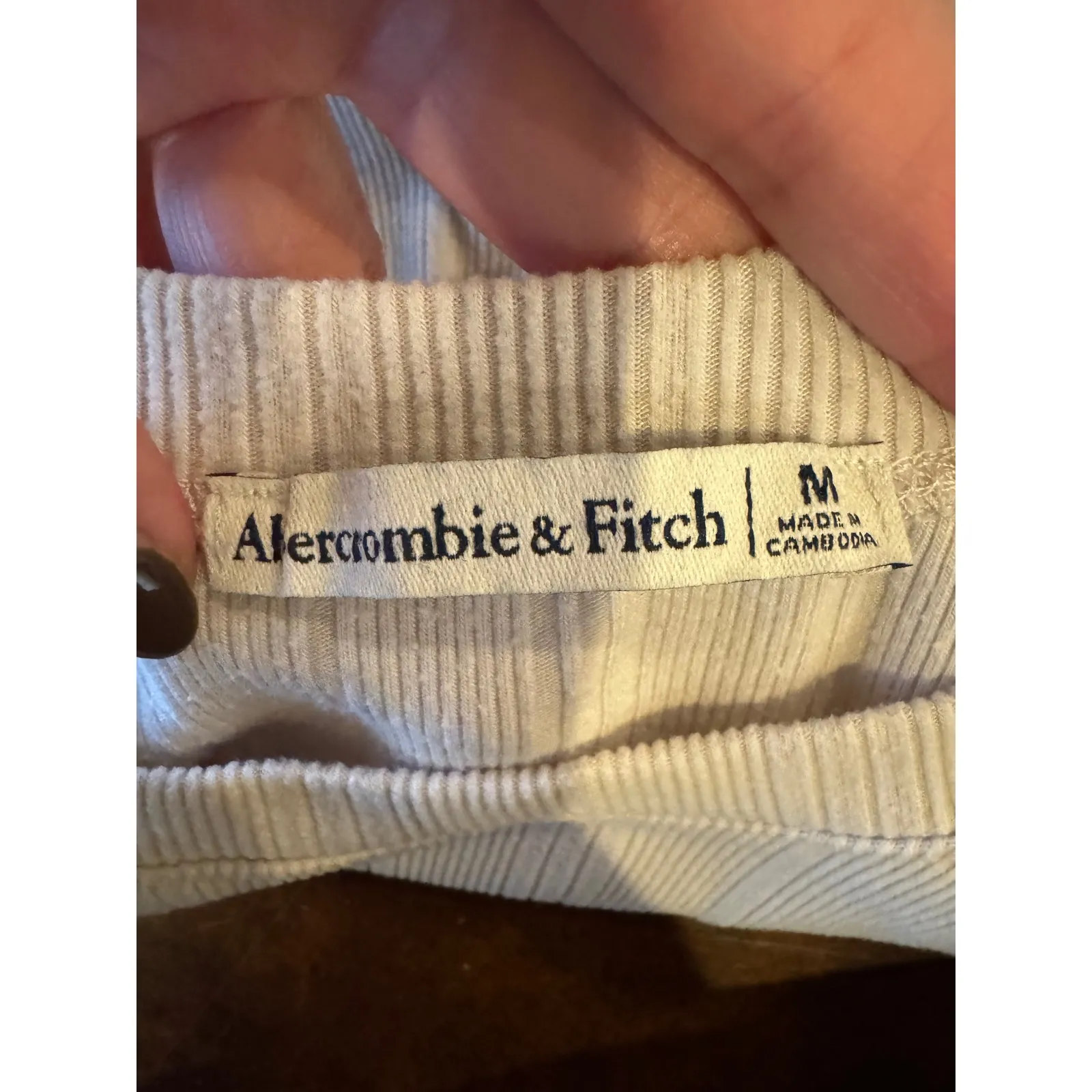 Abercrombie & Fitch Shirt Women Medium Beige Ribbed Knit Cropped Long Sleeve Tee - Image 10