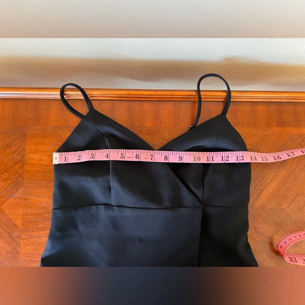 Express NWT Structured Sleeveless V-Neck Side Button Cami Vest Size XS - Image 11