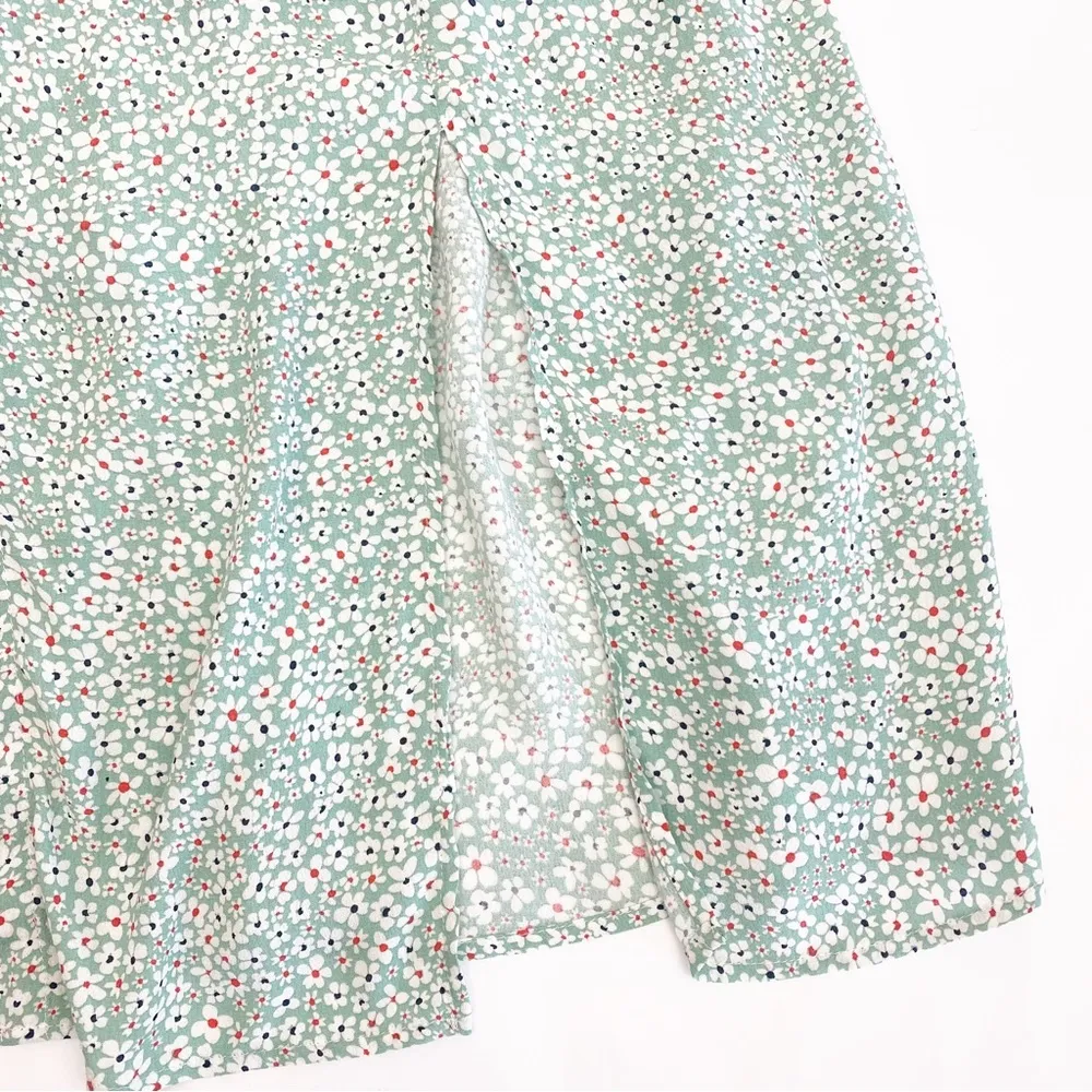 Little Lies X Urban Outfitters Daisy Button Front Midi Dress: Ditsy Floral Boho - Image 10