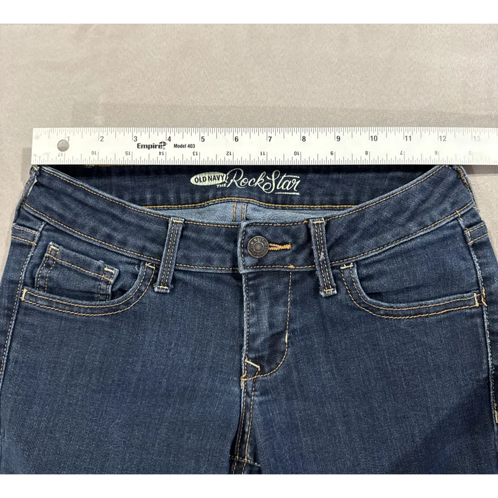 Old Navy RockStar Women 2 Shorts Blue Denim Bermuda Dark Wash Stretch Modest - Image 6