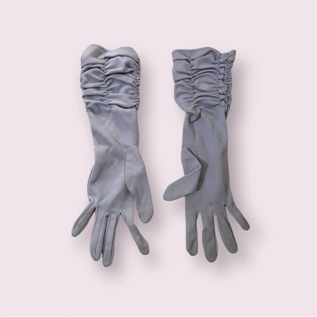 Elegant Vintage Periwinkle Ruched Women's Gloves Gray - Image 3