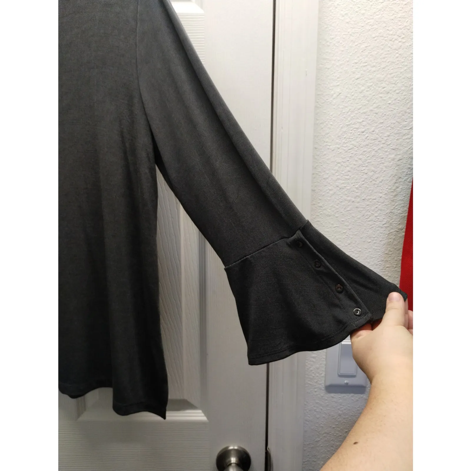 Chico's Travelers Size Large (2) Dark Gray Long Bell Sleeves Packable Slinky Top - Image 3