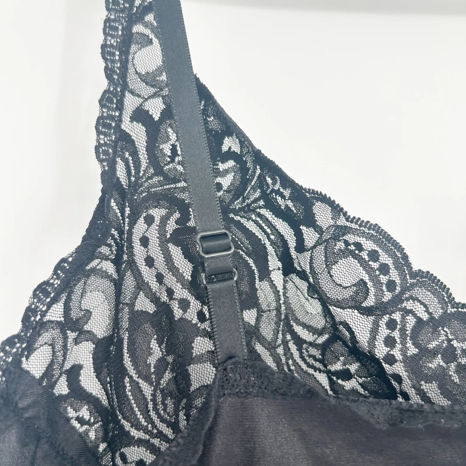 Vanity‎ Fair Womens Vintage Y2k 90s Whimsigoth Witchy Dark Lace Cami Top Size XL - Image 5