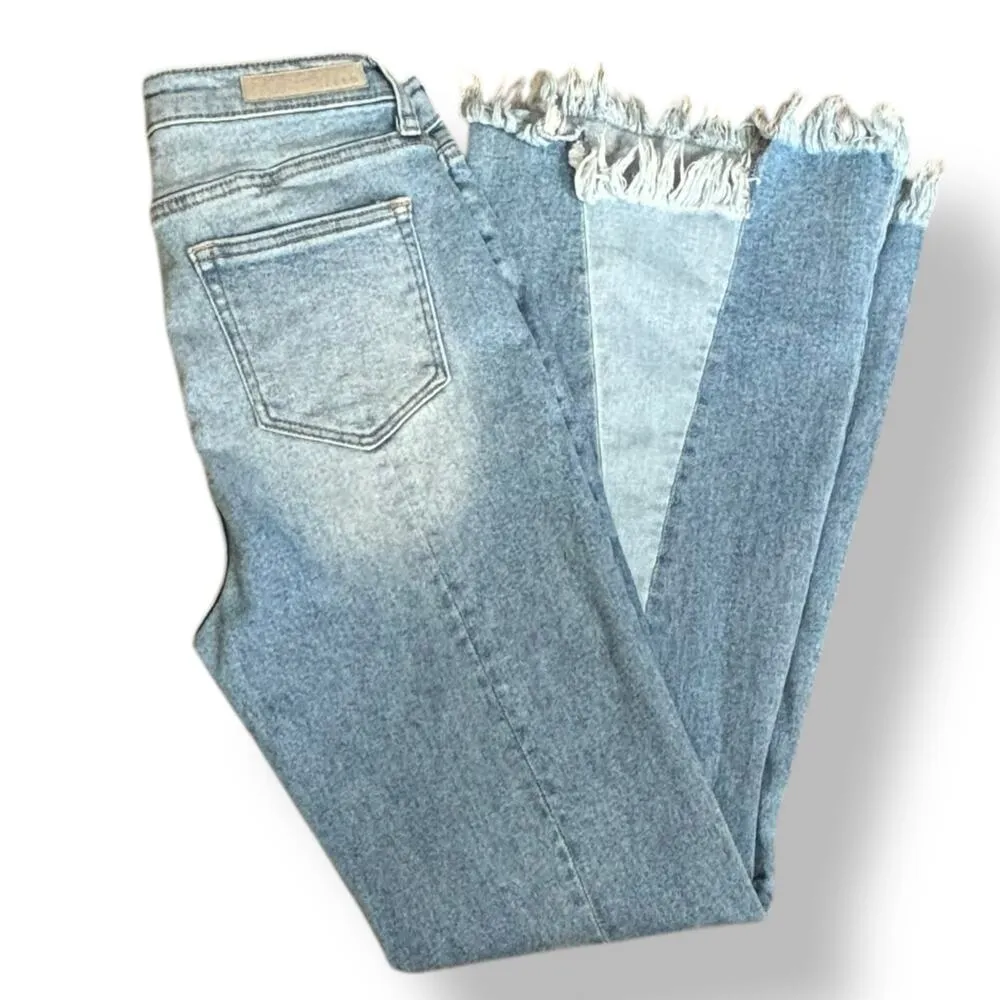 Cello Light Wash Wide Flare Jeans Size 11 Patchwork Panel Raw Hem Y2K Style - Image 3