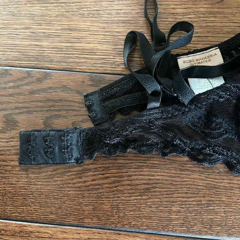 BCBG MAXAZRIA BRA 32C black padded - Image 5