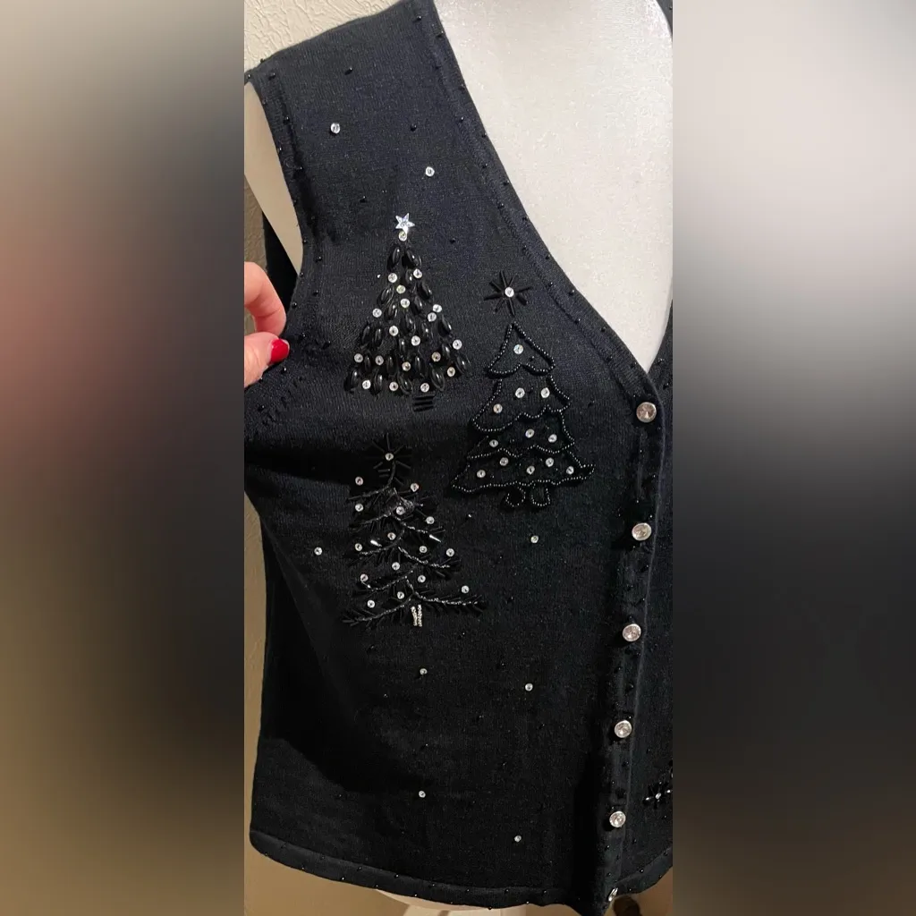 Hampshire Studio Women’s Size XL Vintage Christmas Trees Black Sweater Vest - Image 3