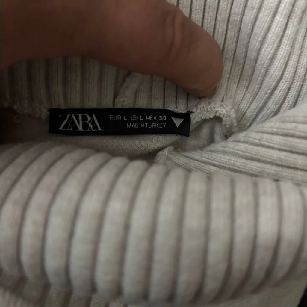 ZARA  Ribbed Cream Turtleneck Top - Image 6