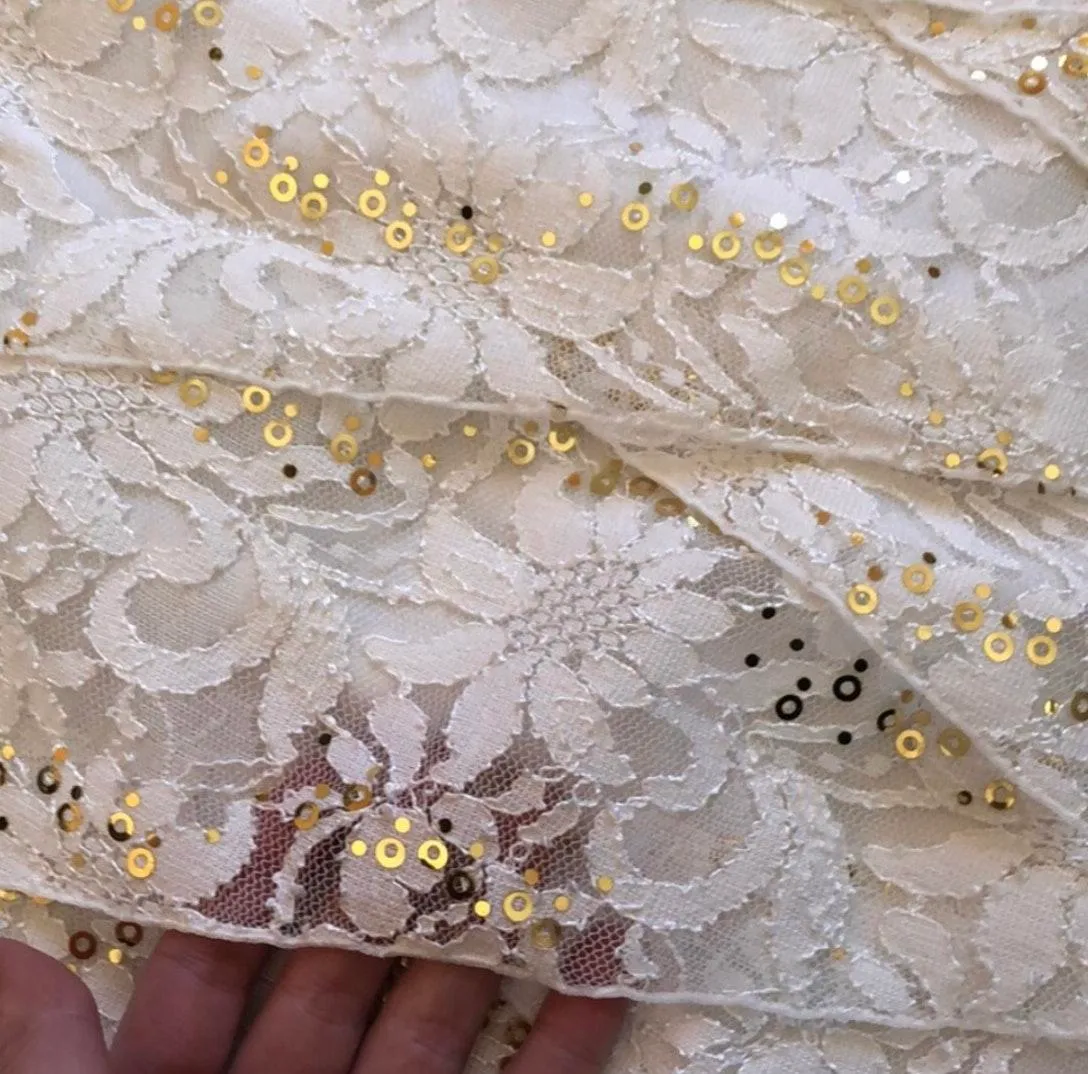 NWT | Lace Gold Dress Size 14 plus - Image 2