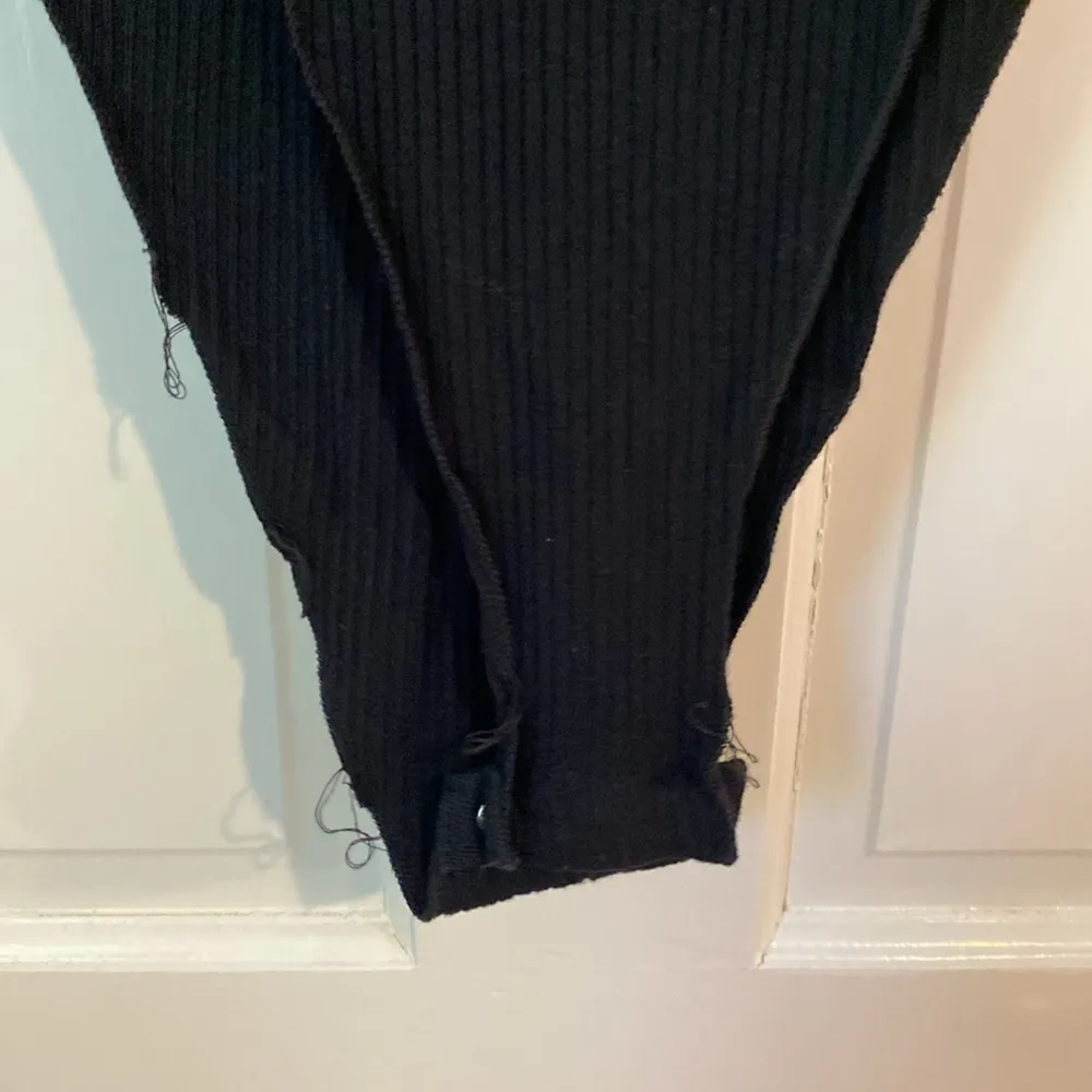 Emma & Sam black and red body suit. Size L - Image 3