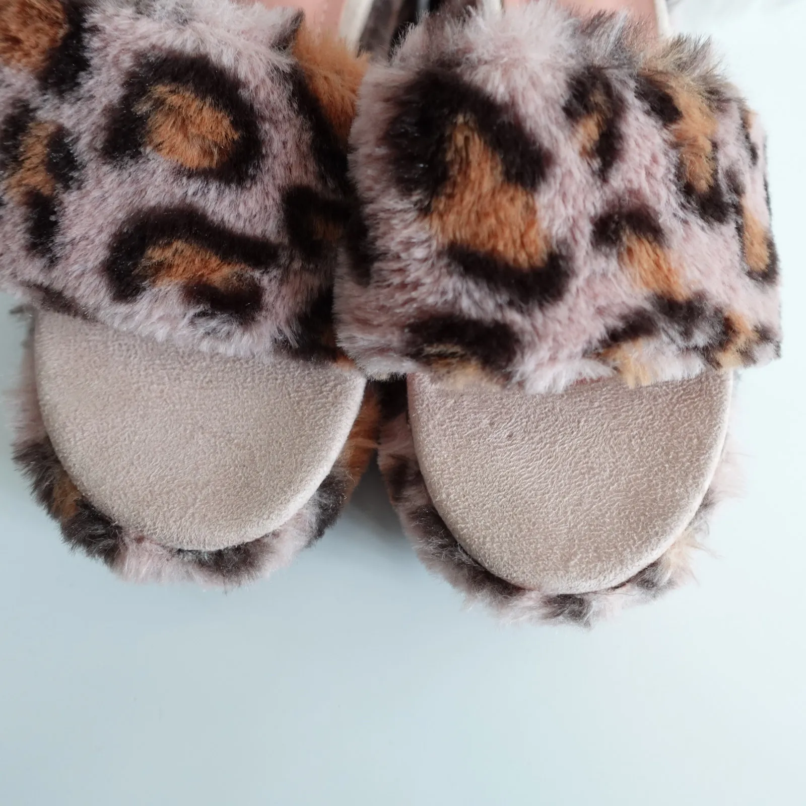 Liliana Cute Fuzzy Y2K Aesthetic Pink Fluffy Leopard Platform Slide Sandals - Image 8