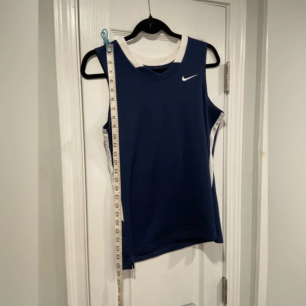 Nike Size M Dri Fit Navy Blue White Team Basketball Womens Sleeveless Jersey Top - Image 5