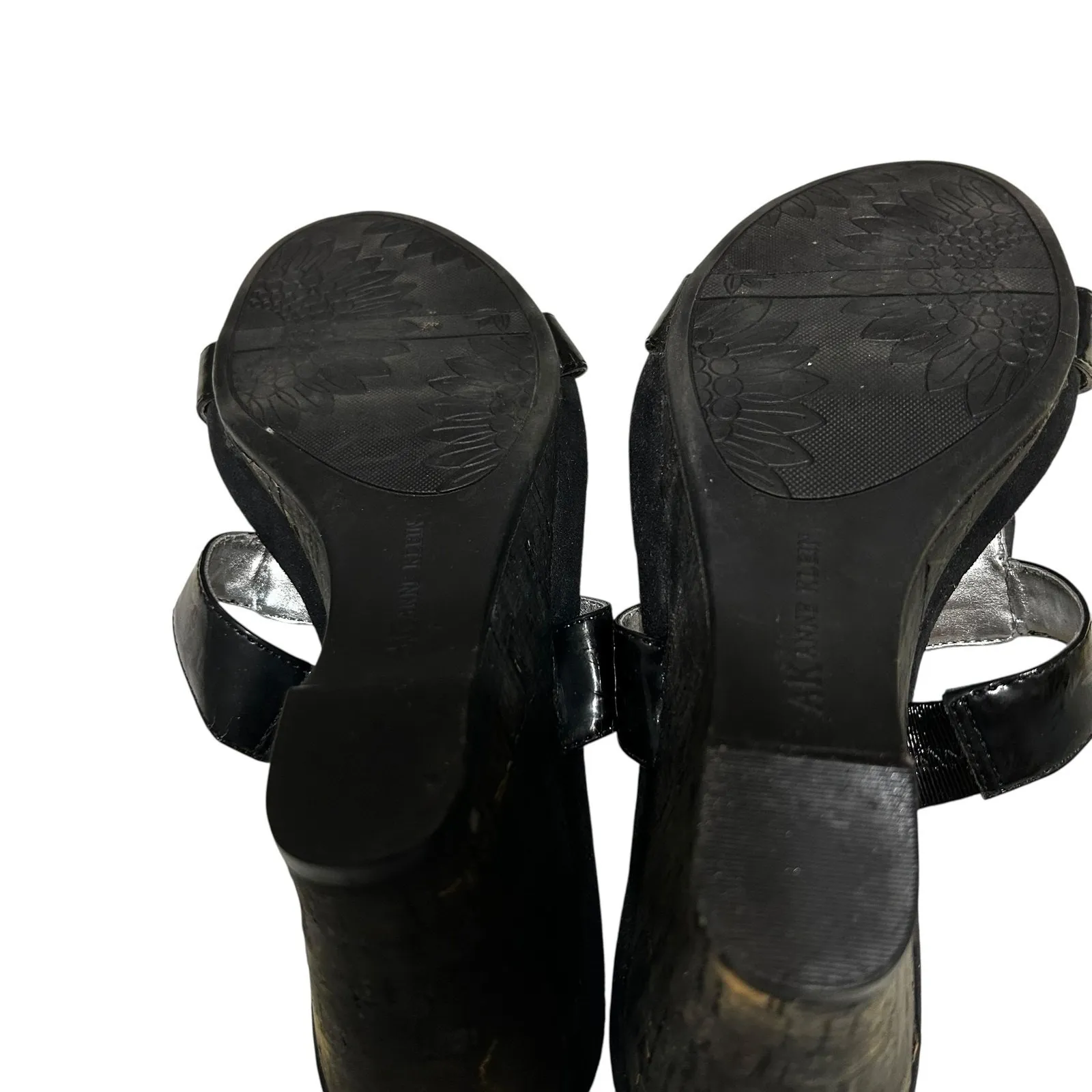 Anne Klein Shoes Womens‎ 8M Black Wedge Patent Slip On Chain Detail Open Toe - Image 4