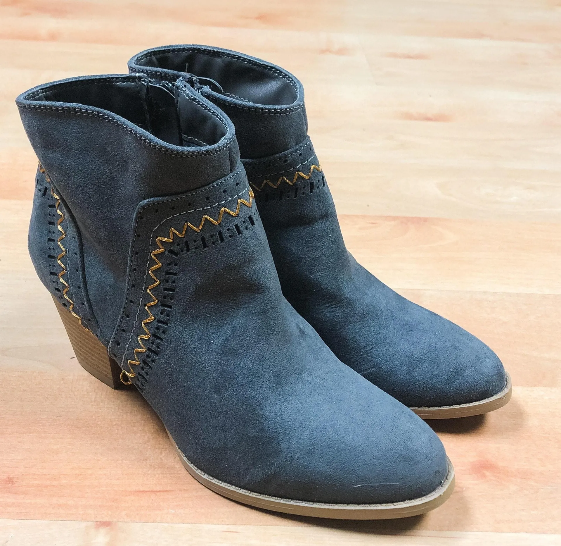 Qupid Gray Embroidered  Ankle Booties - Image 5