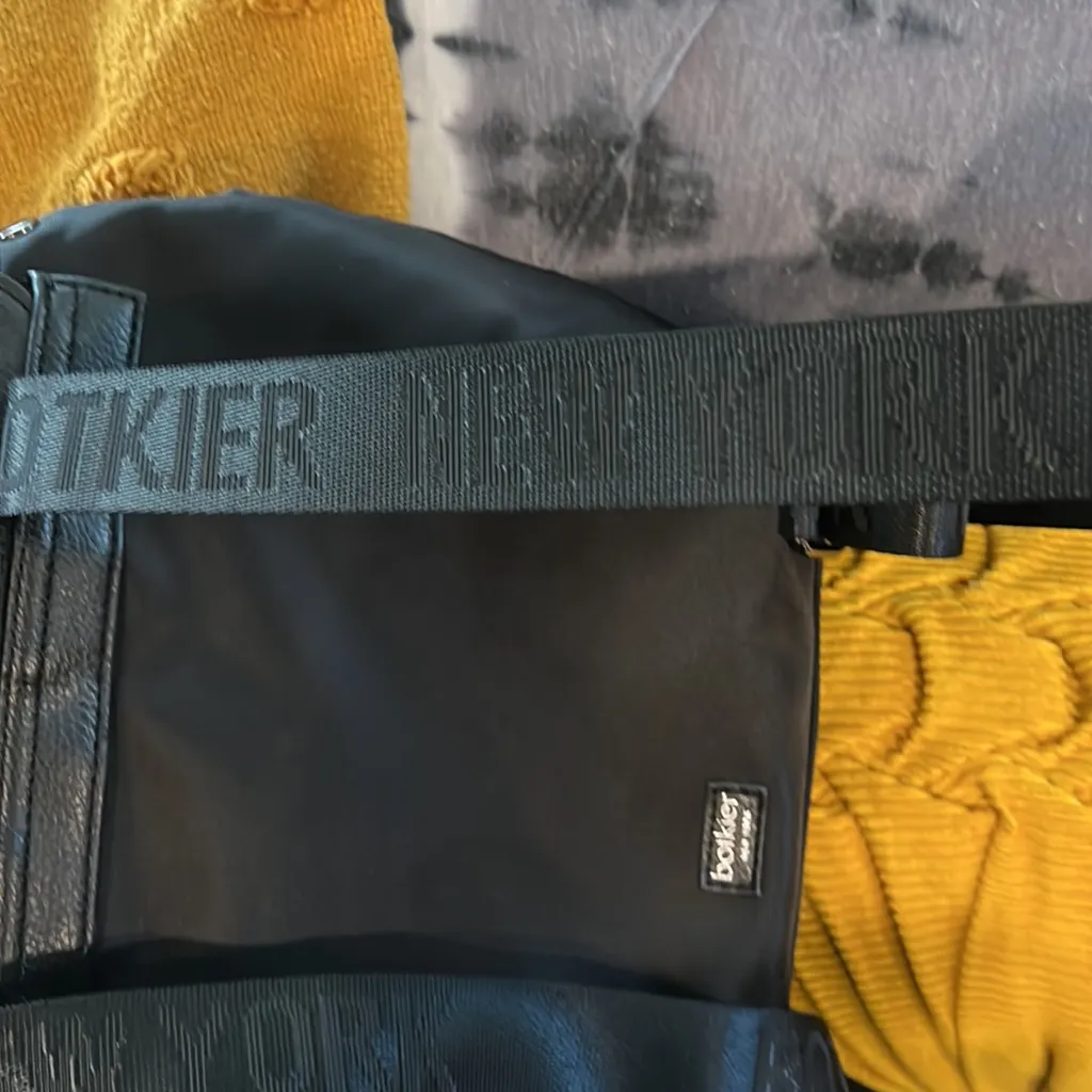 Botkier New York Trigger Black Bag Mini Backpack Black Nylon - Image 7