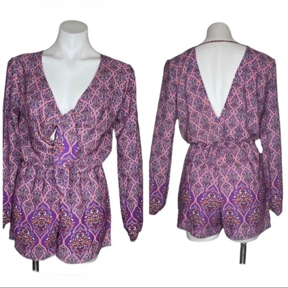 ROMEO + JULIET Romper Purple Print Open Sleeves Shorts Size Medium - Image 8