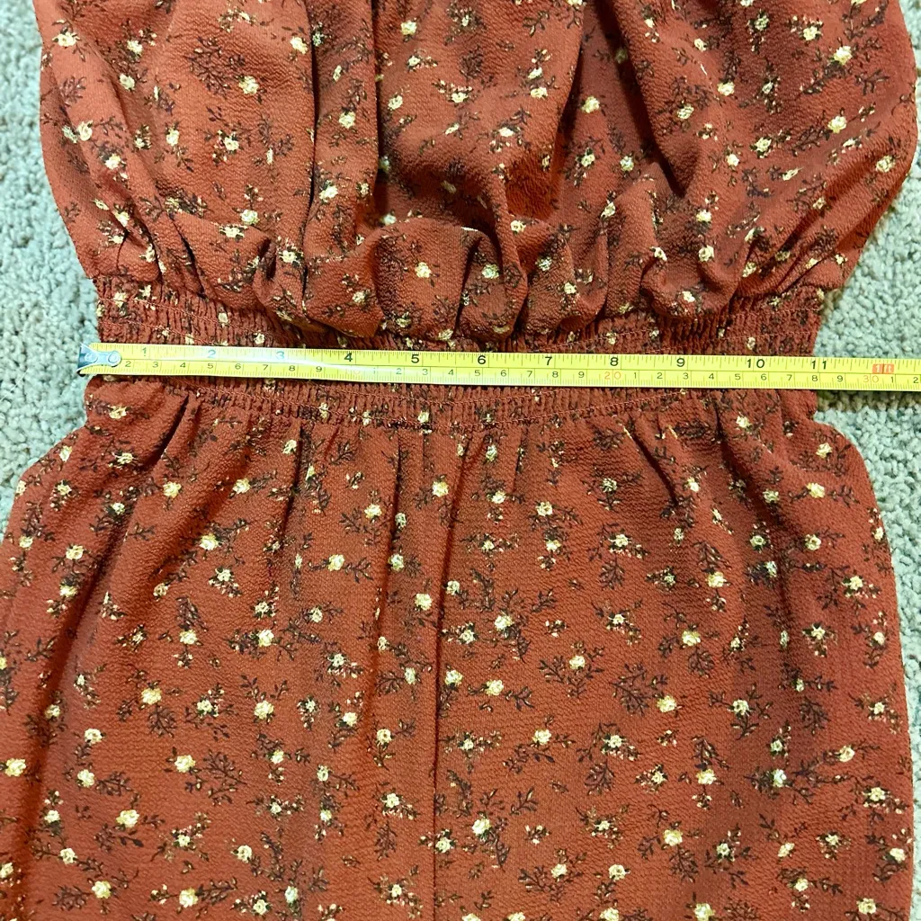 Forever 21 Rust Strapless Jumpsuit with Floral Pattern Size Small NWOT - Image 7