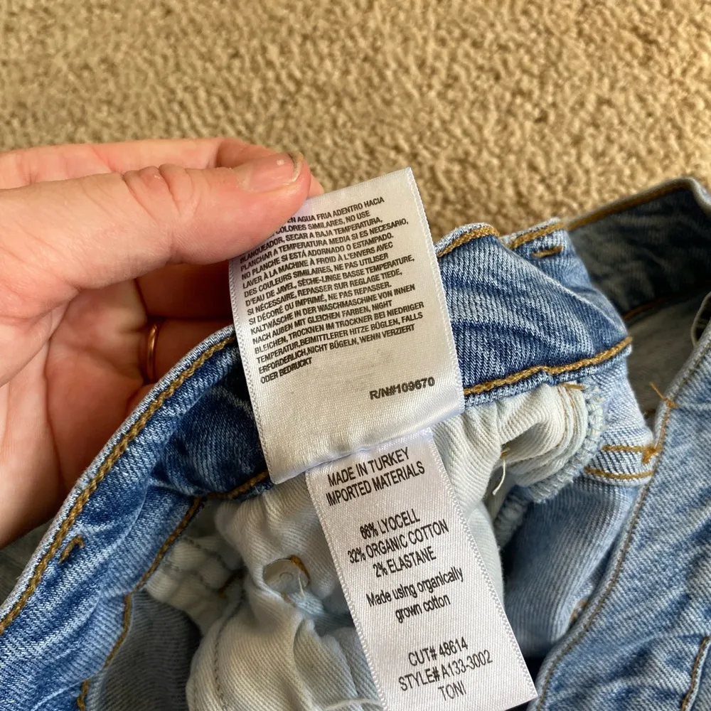 AGOLDE  Swerve Toni mid rise slim jeans - Image 5