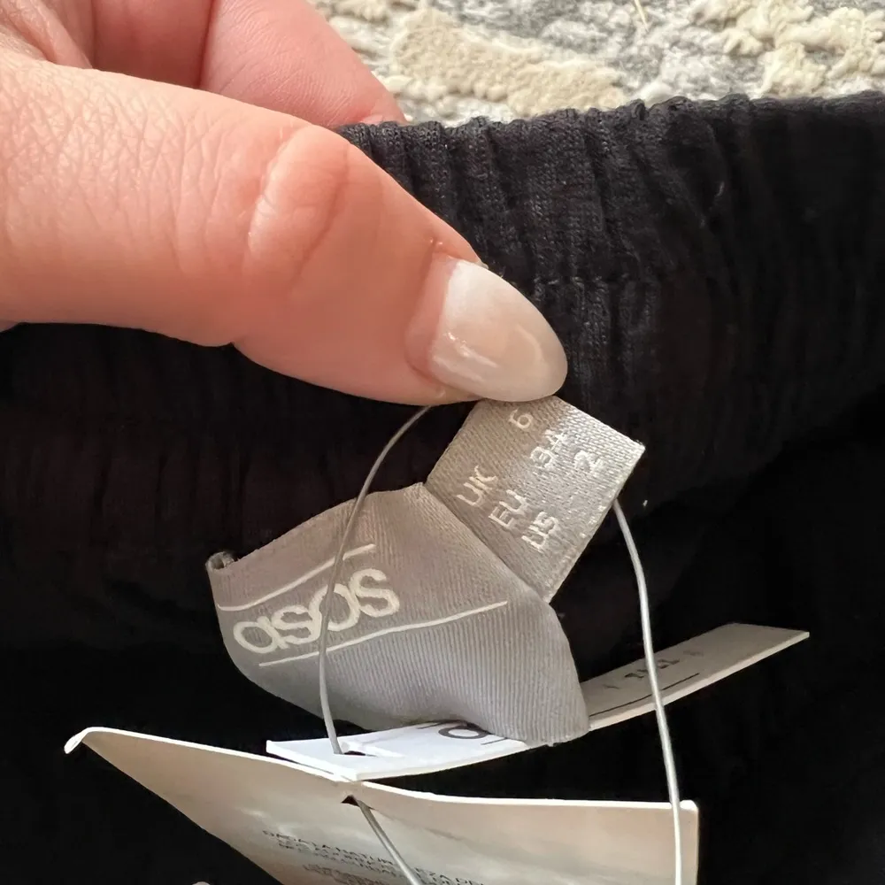 NWT ASOS Multicolor Beaded Shorts Size 2 US Tall - Image 4