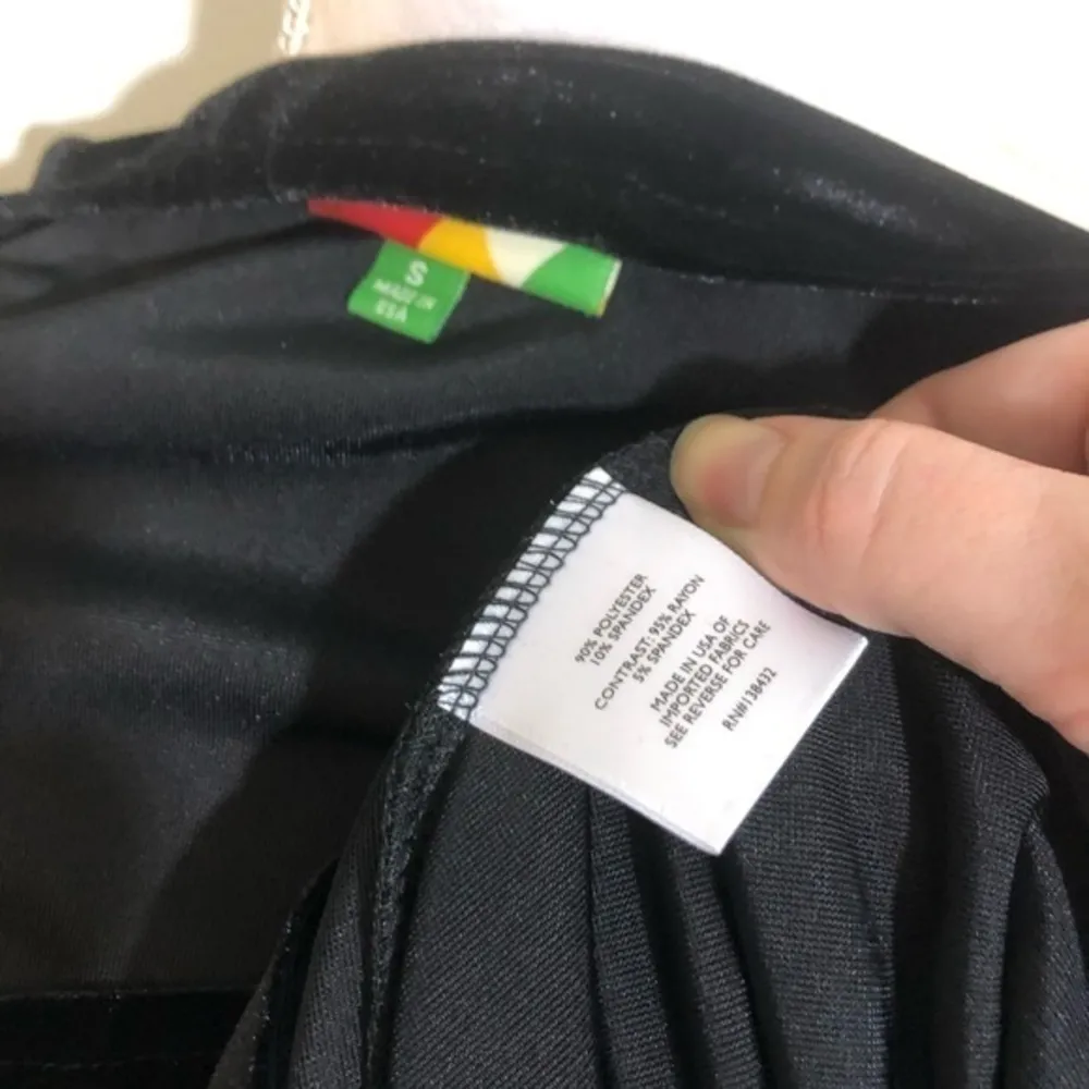 NWOT Velvet Vibes Black Scoopneck Skater Dress New - Image 8