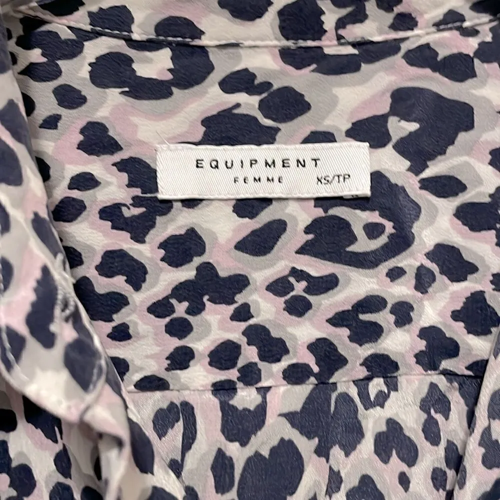 Equipment Femme Silk Slim‎ Signature Animal Print Button Down Size XS - Image 4