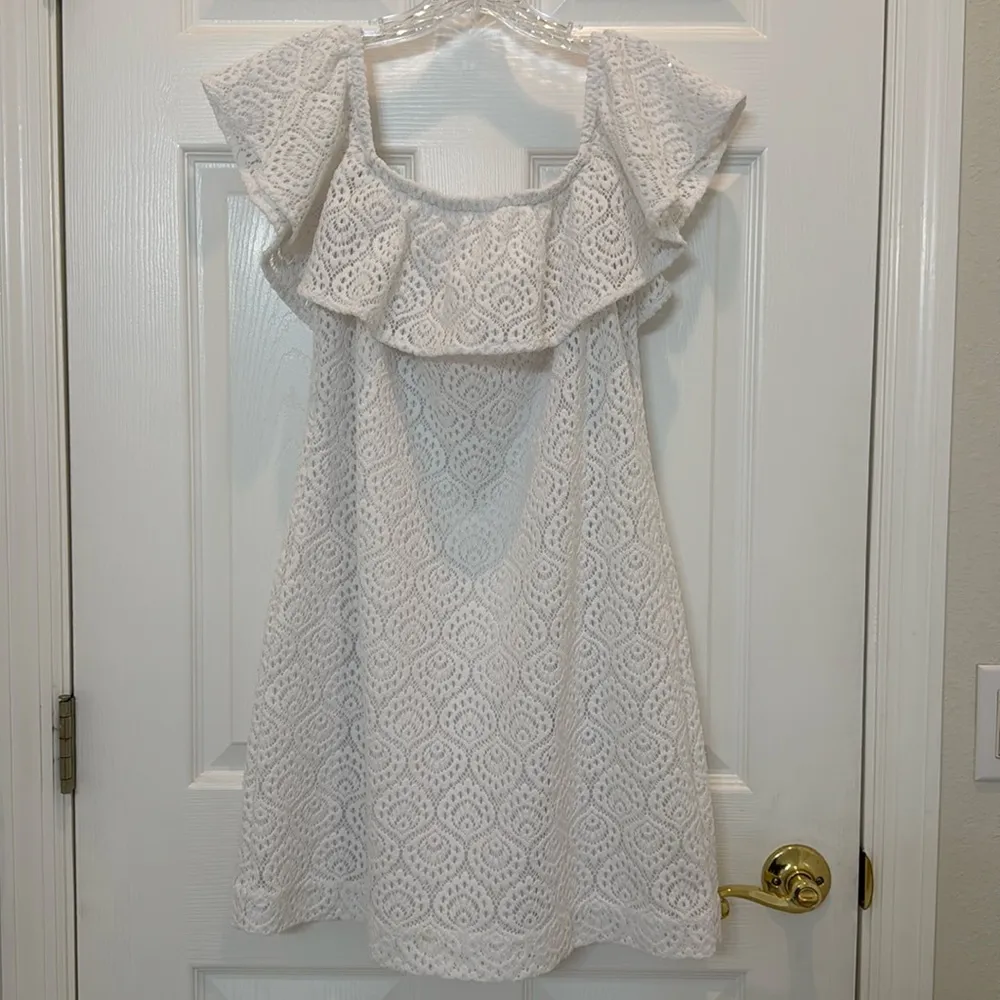 Lilly Pulitzer La Fortuna Off-The-Shoulder Dress in Resort White Size Medium - Image 5